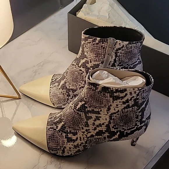 RAG & BONE BEHA LEATHER BOOT - BLACK /WHITE MULTI SIZE 10